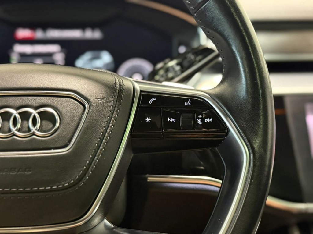 2019 Audi A8 Image 17