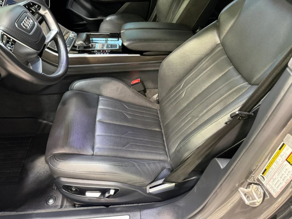 2019 Audi A8 Image 28