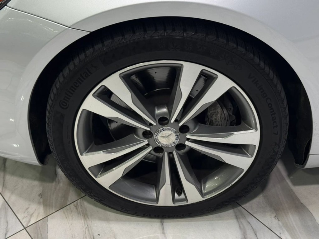 2015 Mercedes-Benz S-Class Image 38