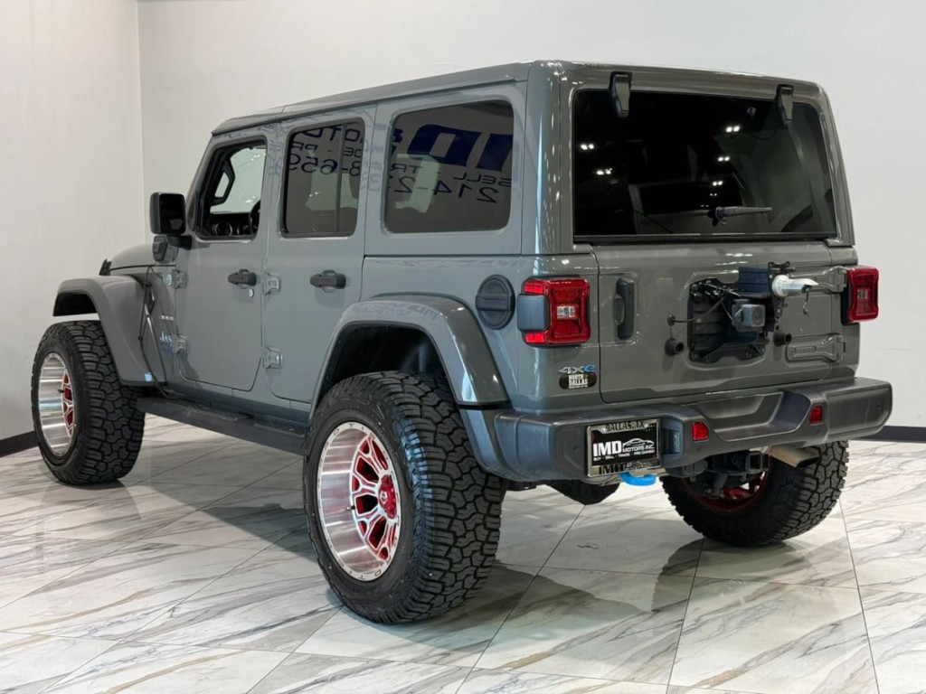 2022 Jeep Wrangler Image 9