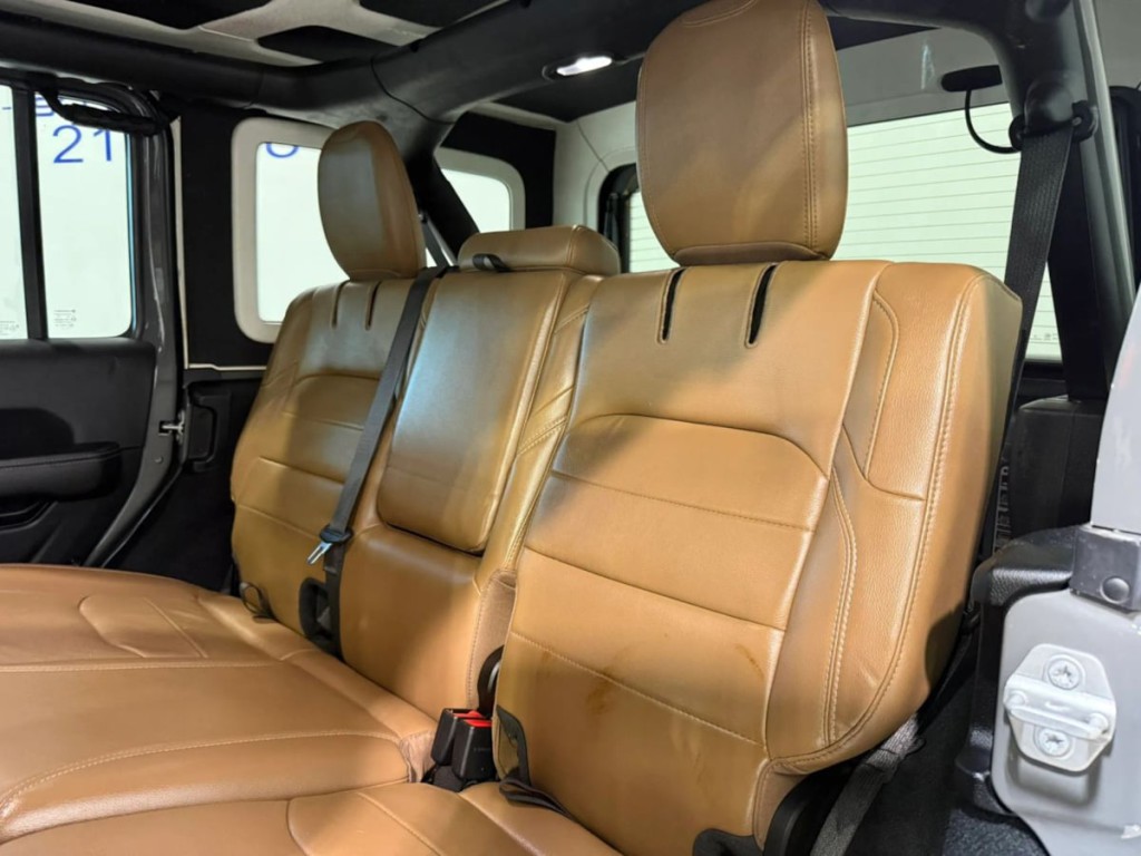 2022 Jeep Wrangler Image 29