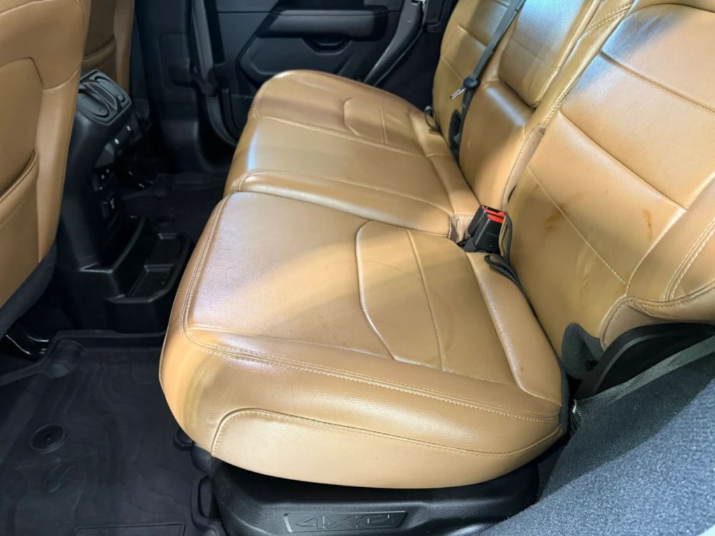 2022 Jeep Wrangler Image 30