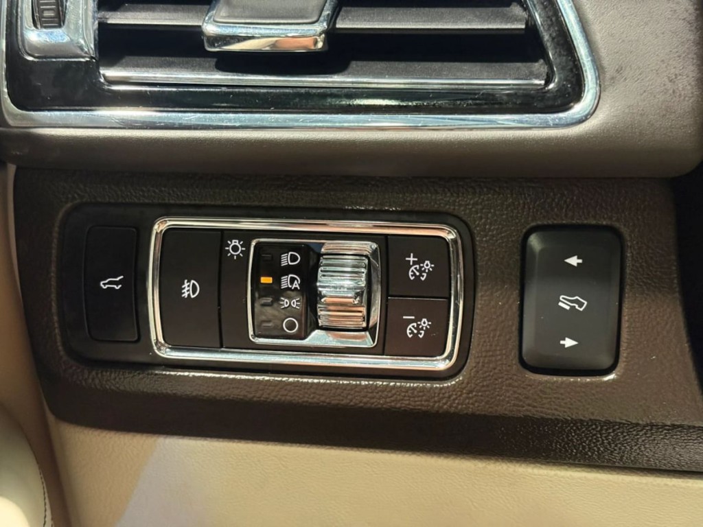 2023 Lincoln Navigator Image 15
