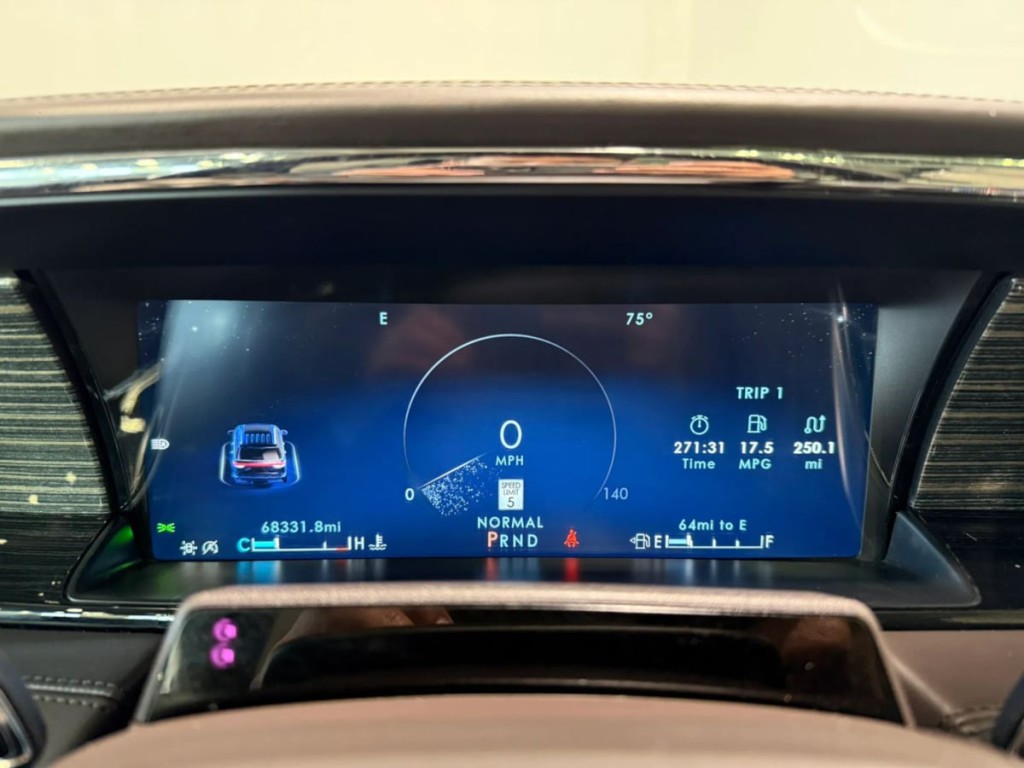 2023 Lincoln Navigator Image 21