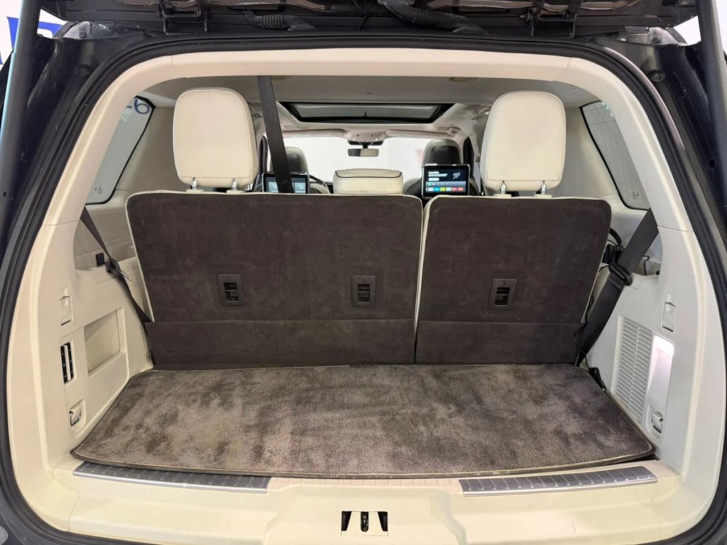 2023 Lincoln Navigator Image 37