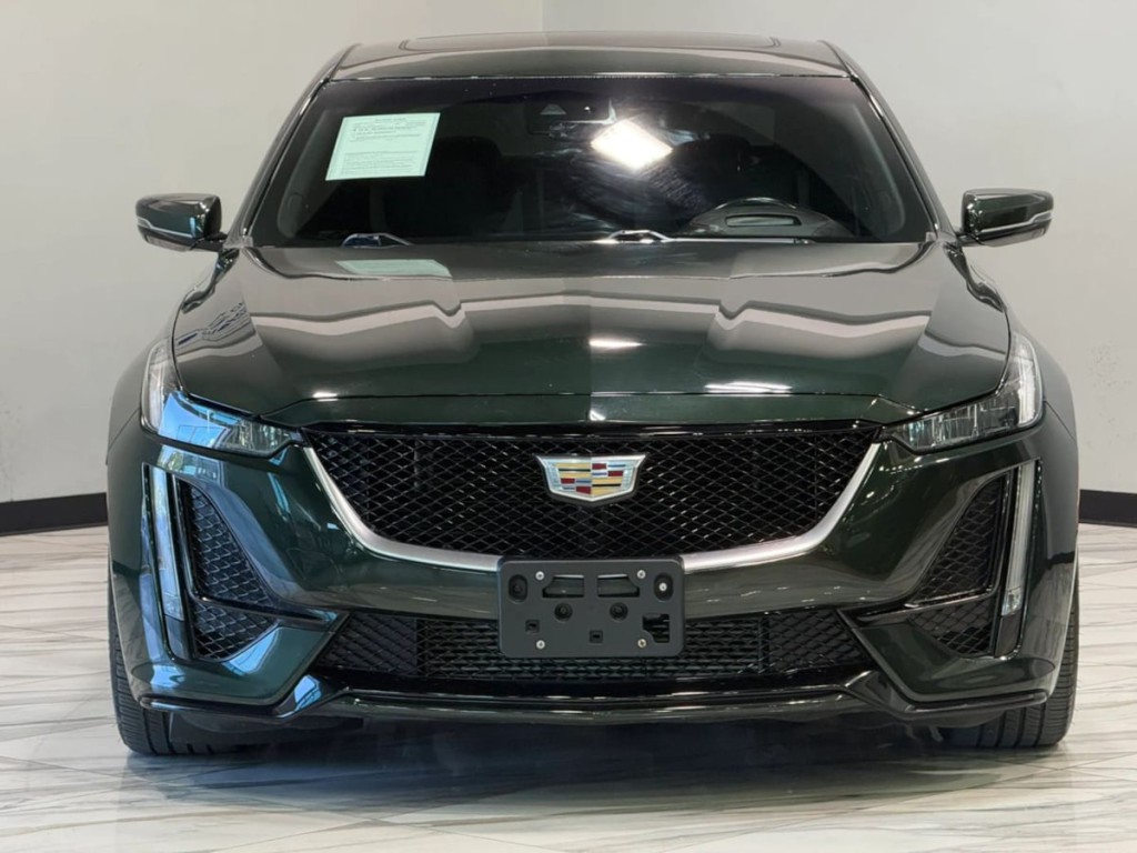 2021 Cadillac CT5 Image 3