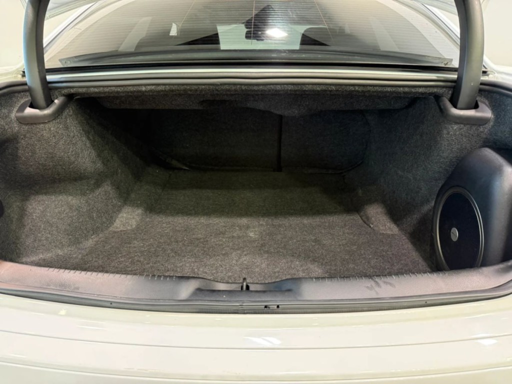 2023 Chrysler 300 Image 34