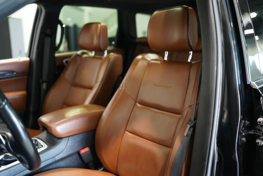 2021 Jeep Grand Cherokee Image 15