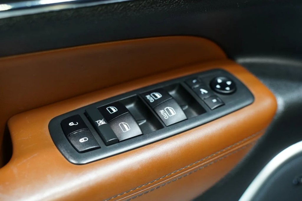 2021 Jeep Grand Cherokee Image 19