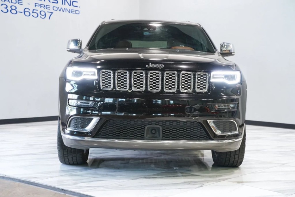 2021 Jeep Grand Cherokee Image 2