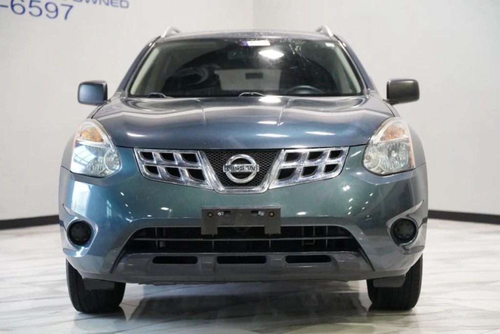 2015 Nissan Rogue Image 2