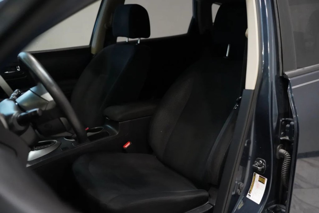 2015 Nissan Rogue Image 7