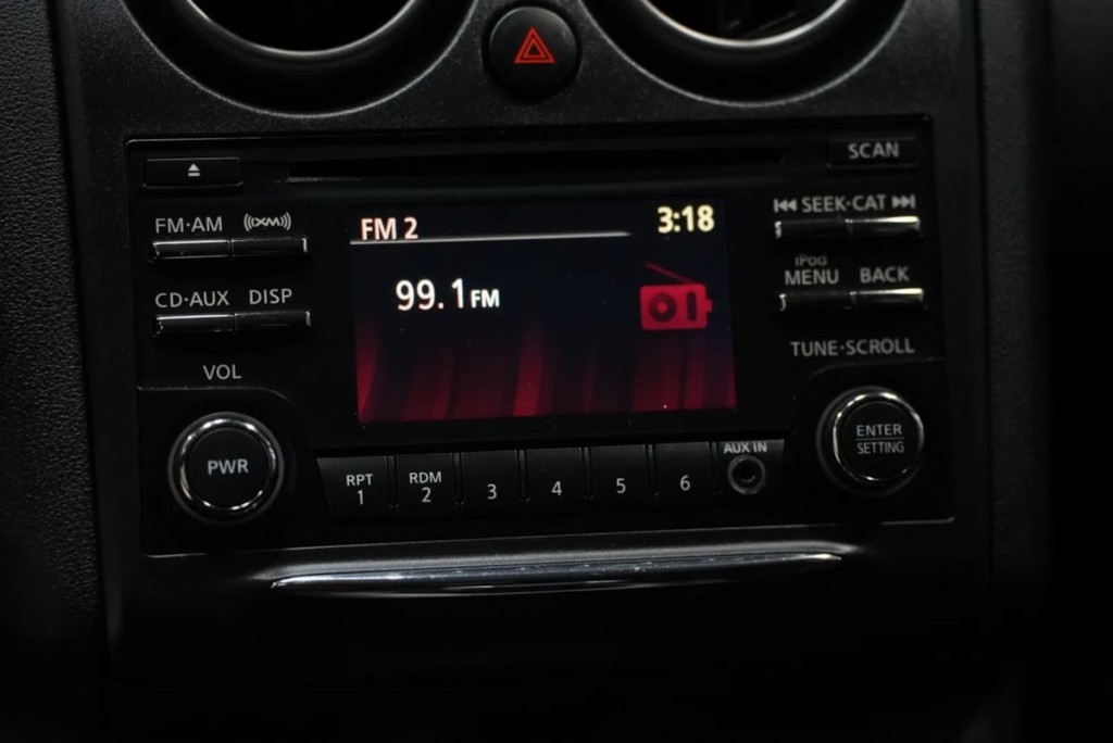 2015 Nissan Rogue Image 12