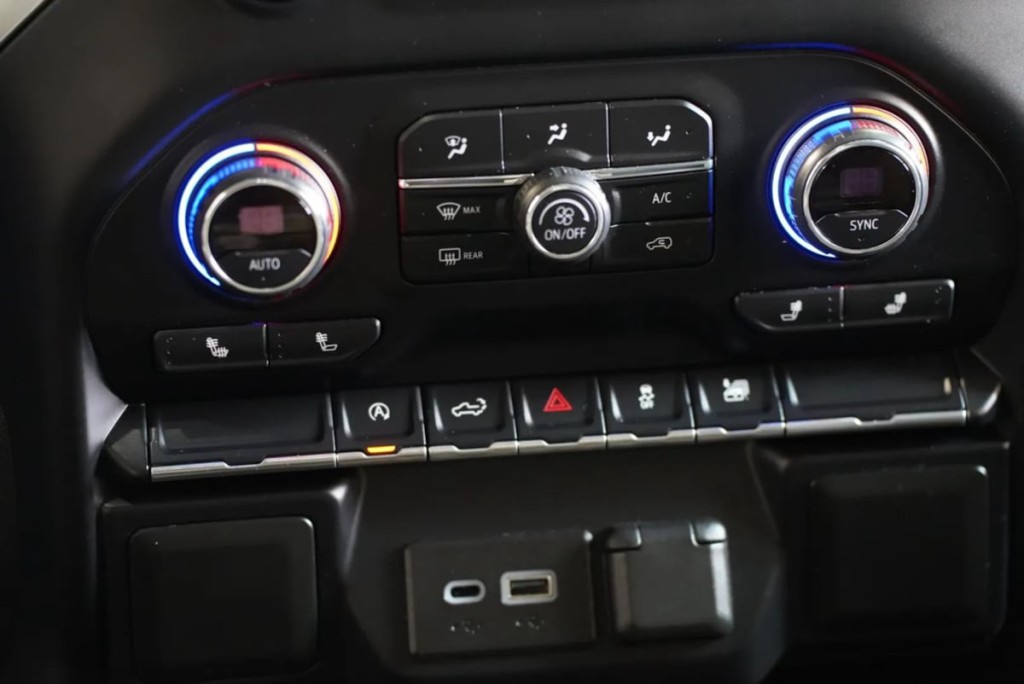 2020 Chevrolet Silverado 1500 Image 24