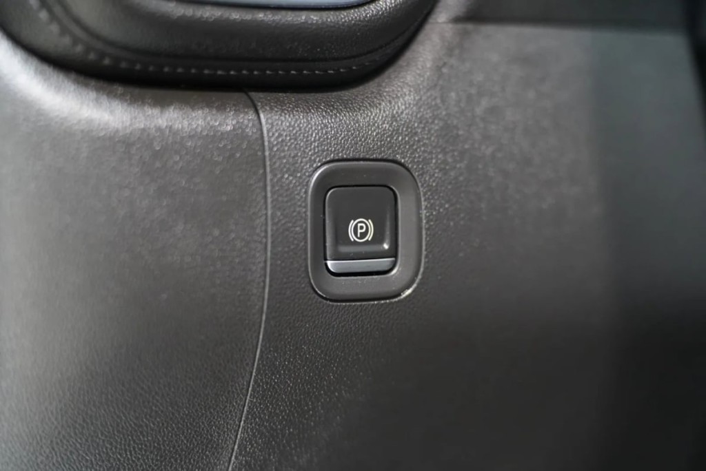 2020 Chevrolet Silverado 1500 Image 26