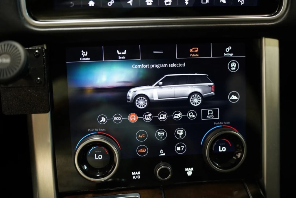 2018 Land Rover Range Rover Image 19