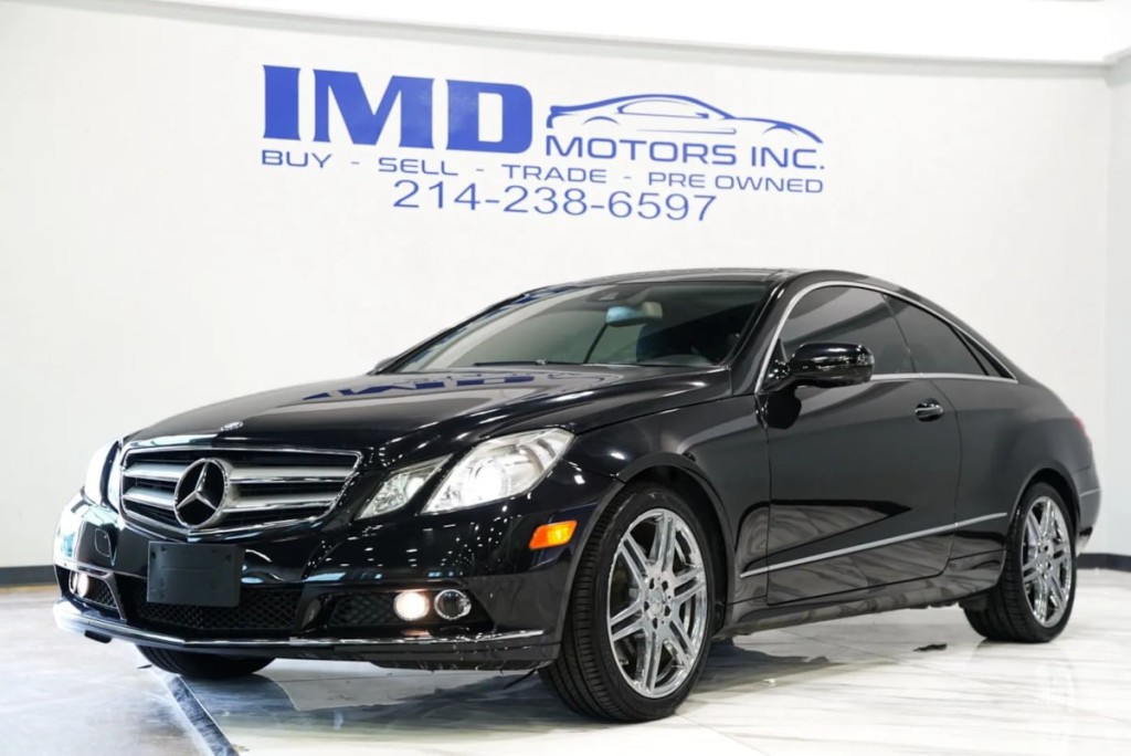 2010 Mercedes-Benz E-Class Image 1