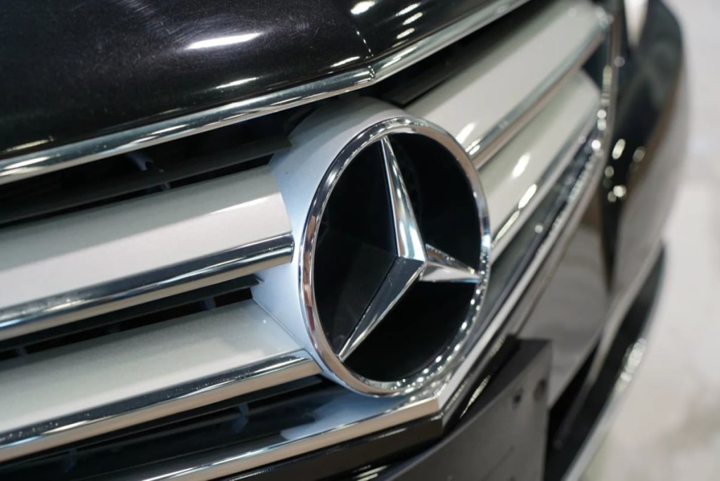 2010 Mercedes-Benz E-Class Image 27