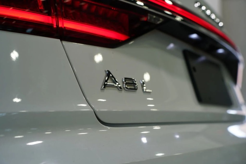 2019 Audi A8 Image 6
