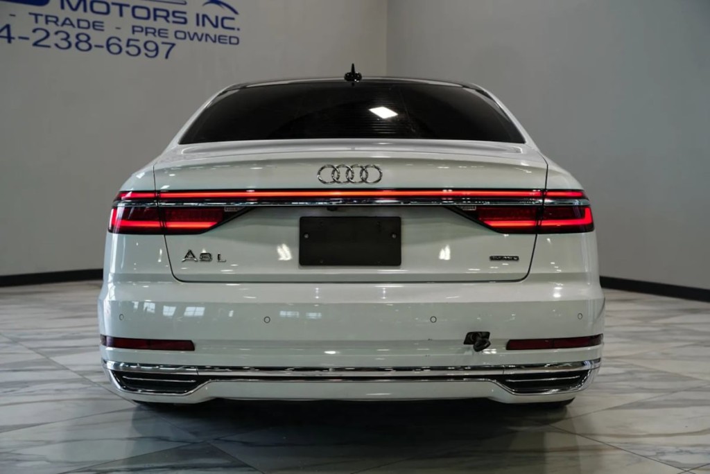 2019 Audi A8 Image 8