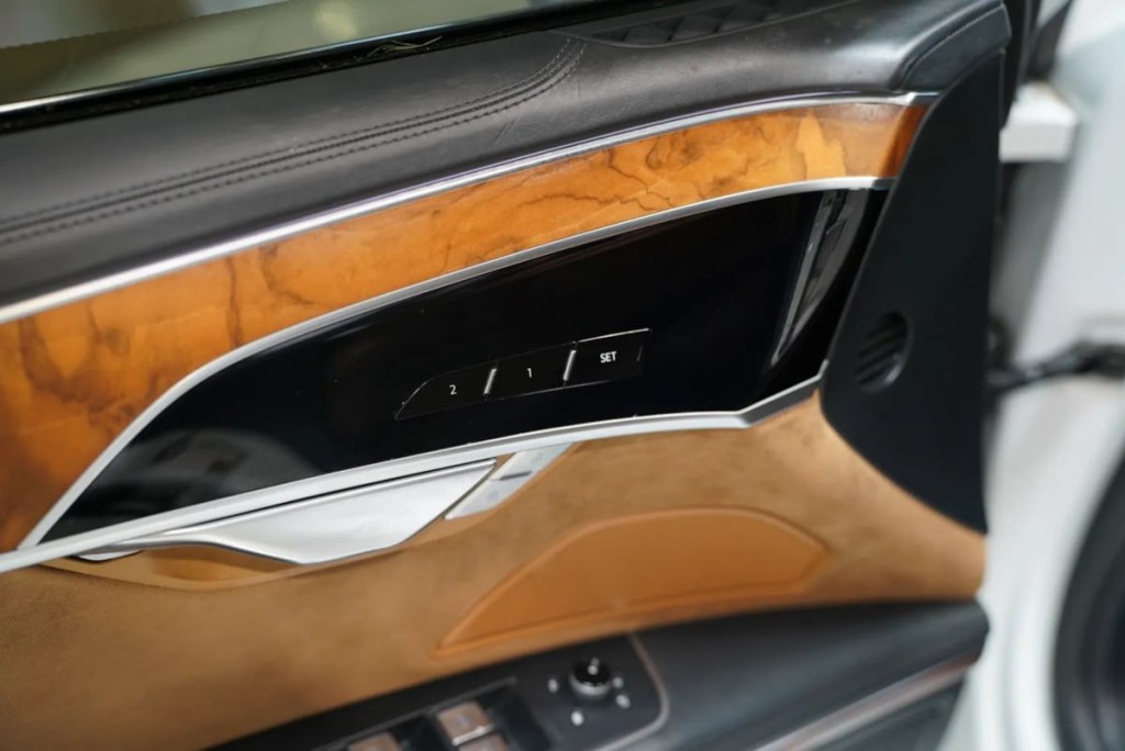 2019 Audi A8 Image 12