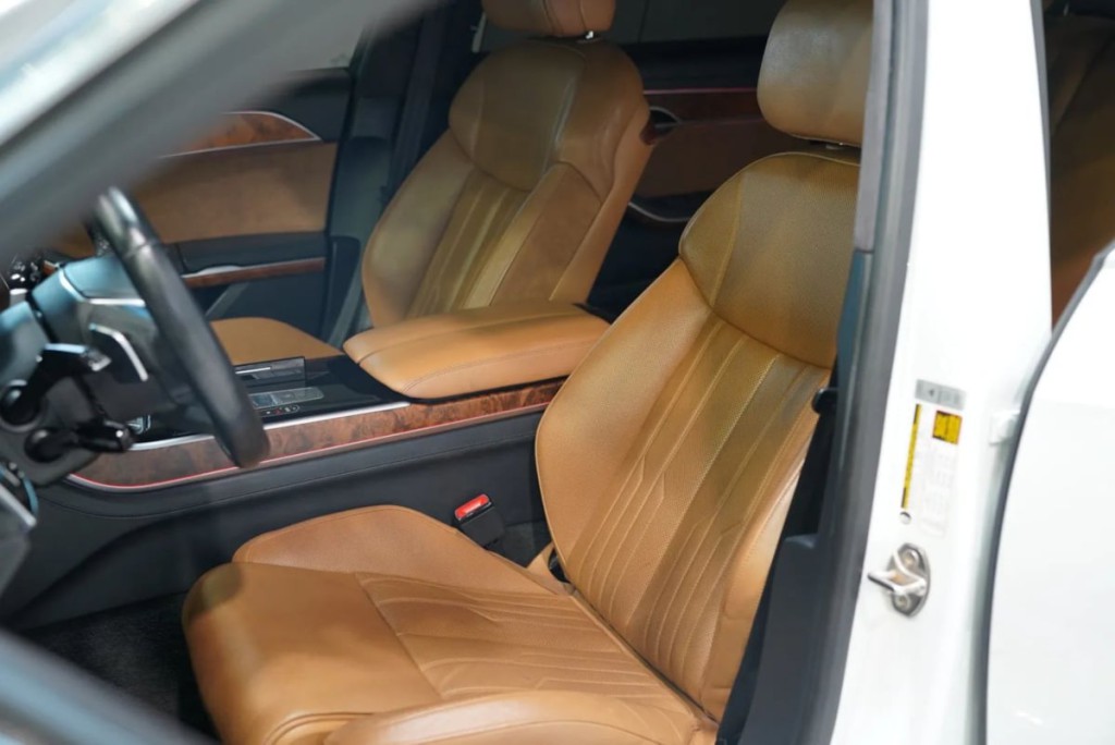 2019 Audi A8 Image 17
