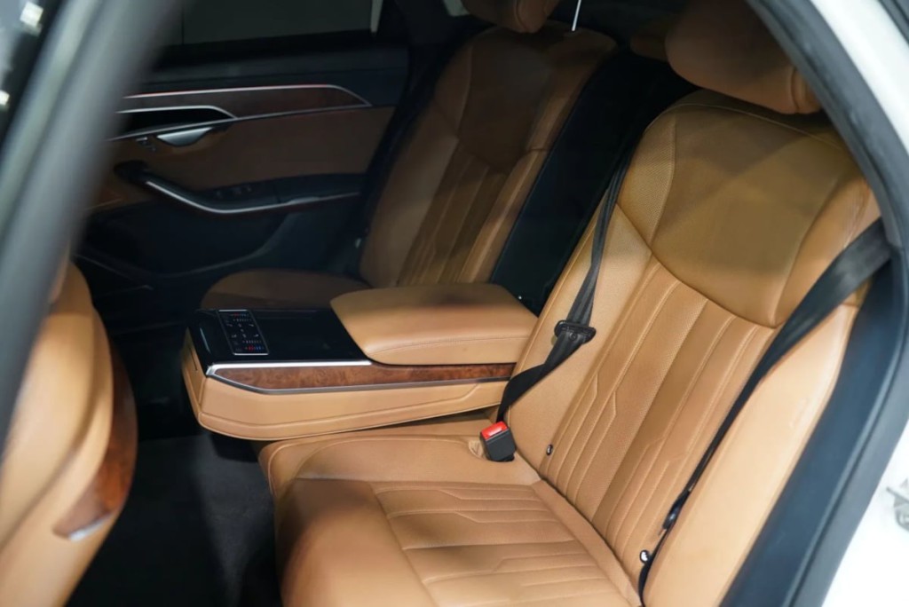 2019 Audi A8 Image 19