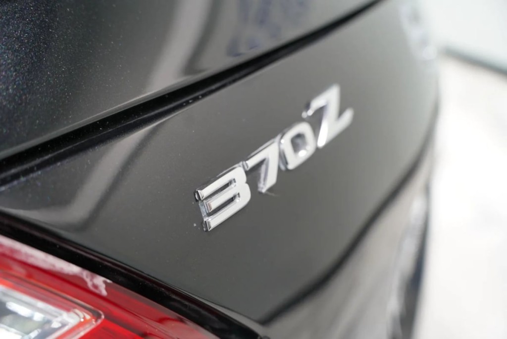 2014 Nissan 370Z Image 6