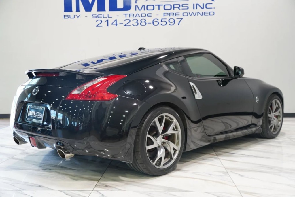 2014 Nissan 370Z Image 7
