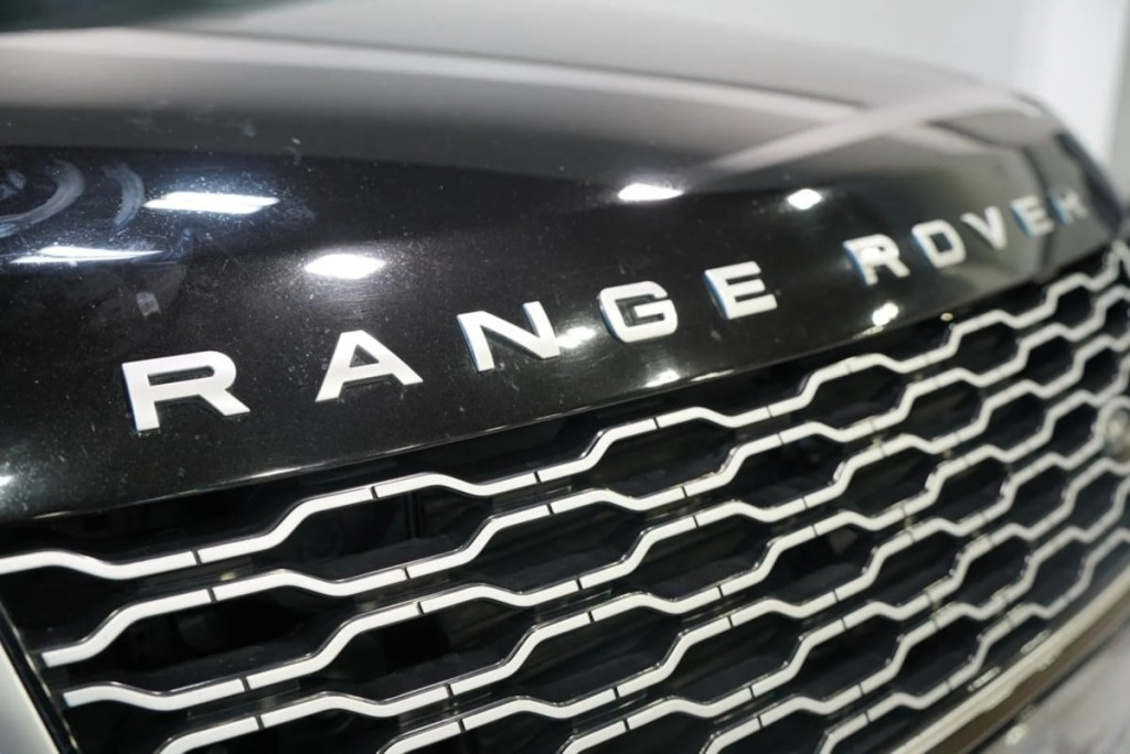2021 Land Rover Range Rover Image 4