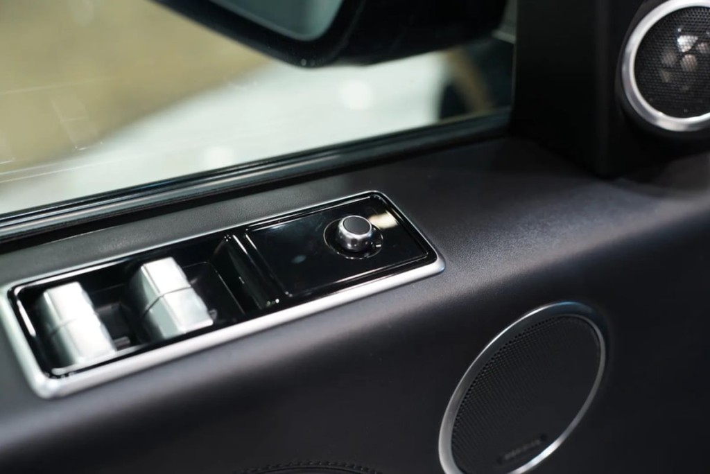 2021 Land Rover Range Rover Image 9