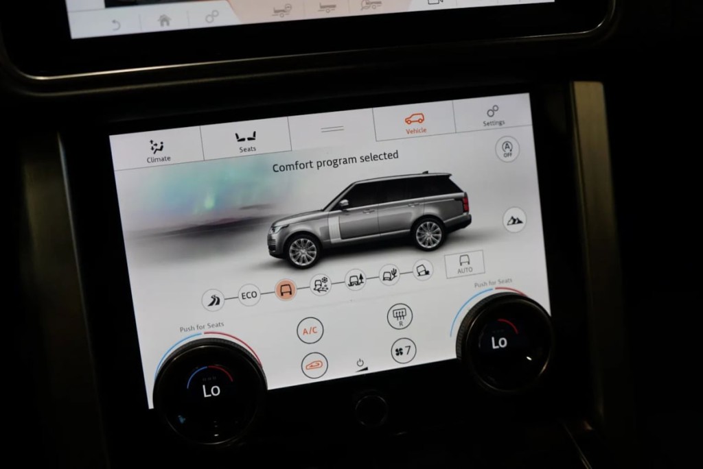 2021 Land Rover Range Rover Image 17