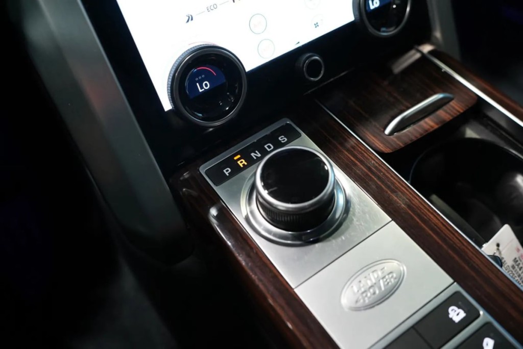 2021 Land Rover Range Rover Image 18