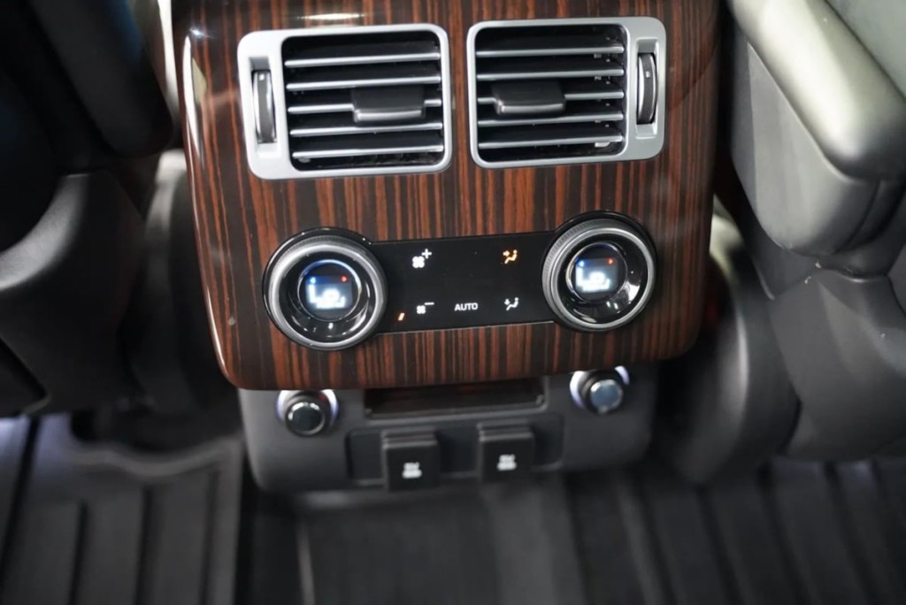 2021 Land Rover Range Rover Image 25