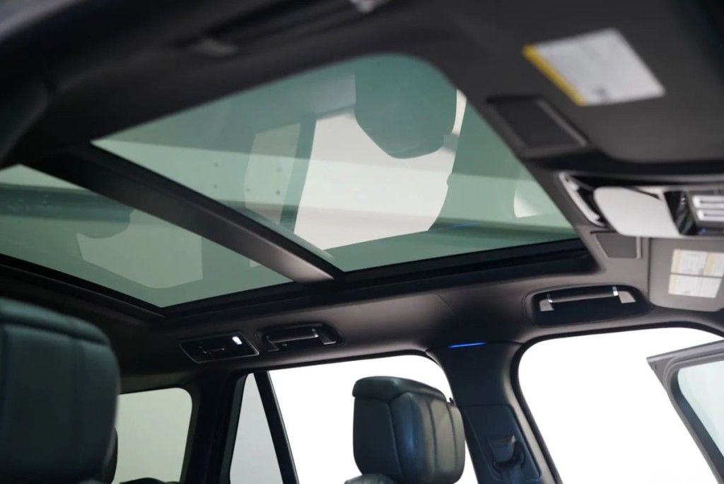 2021 Land Rover Range Rover Image 36