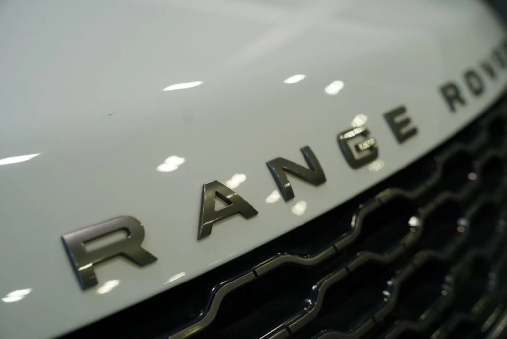 2020 Land Rover Range Rover Sport Image 4