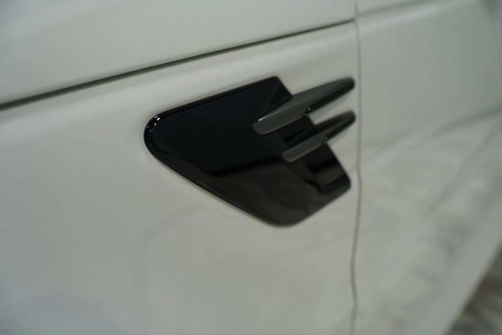 2020 Land Rover Range Rover Sport Image 6