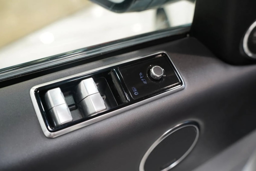 2020 Land Rover Range Rover Sport Image 15