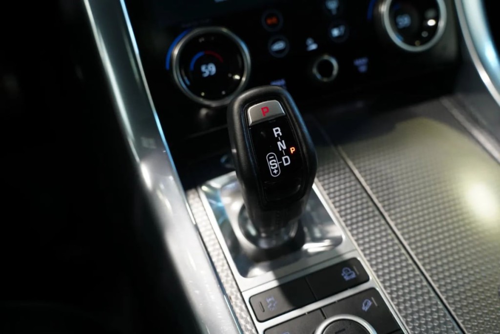 2020 Land Rover Range Rover Sport Image 26