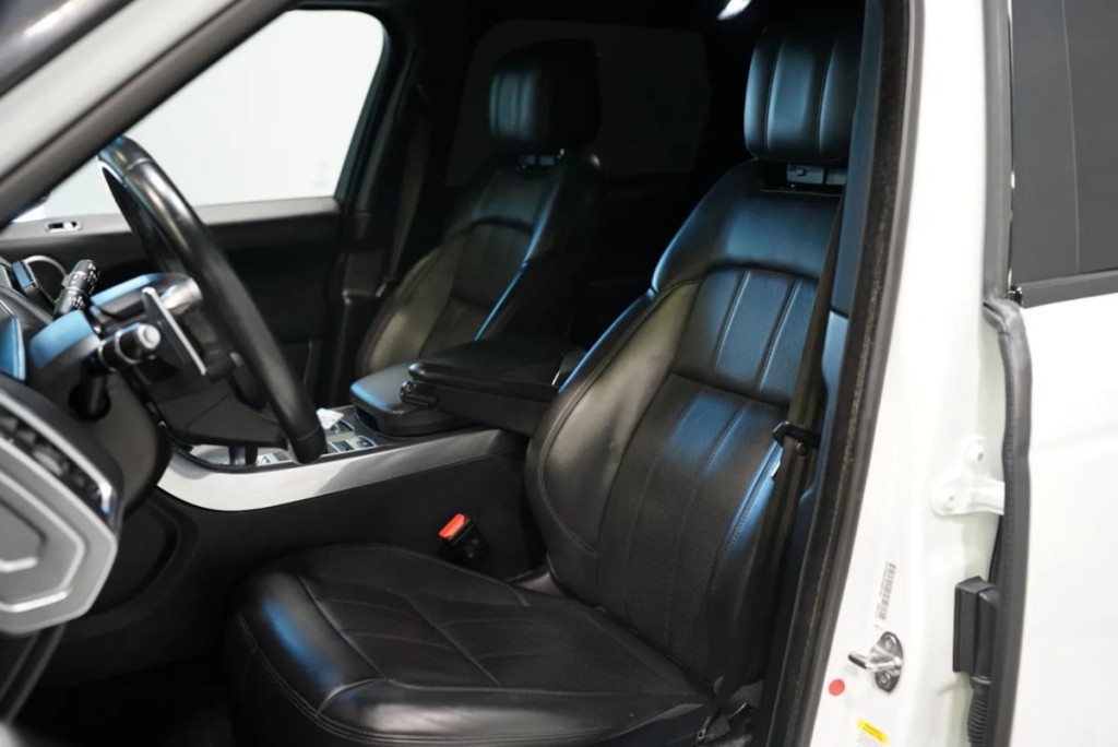 2020 Land Rover Range Rover Sport Image 29