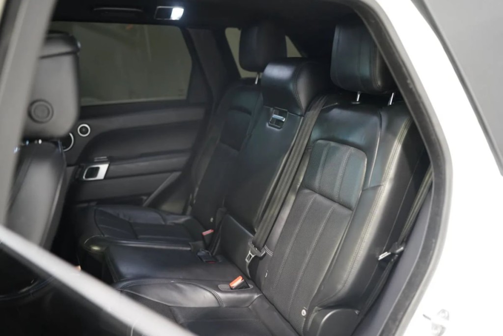 2020 Land Rover Range Rover Sport Image 30