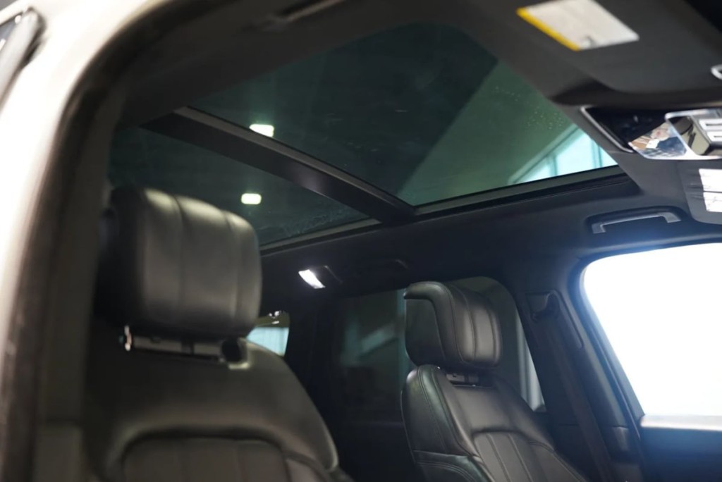 2020 Land Rover Range Rover Sport Image 38