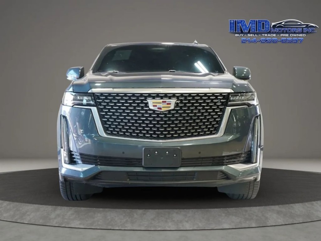 2021 Cadillac Escalade Image 2