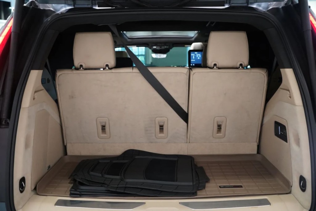 2021 Cadillac Escalade Image 34