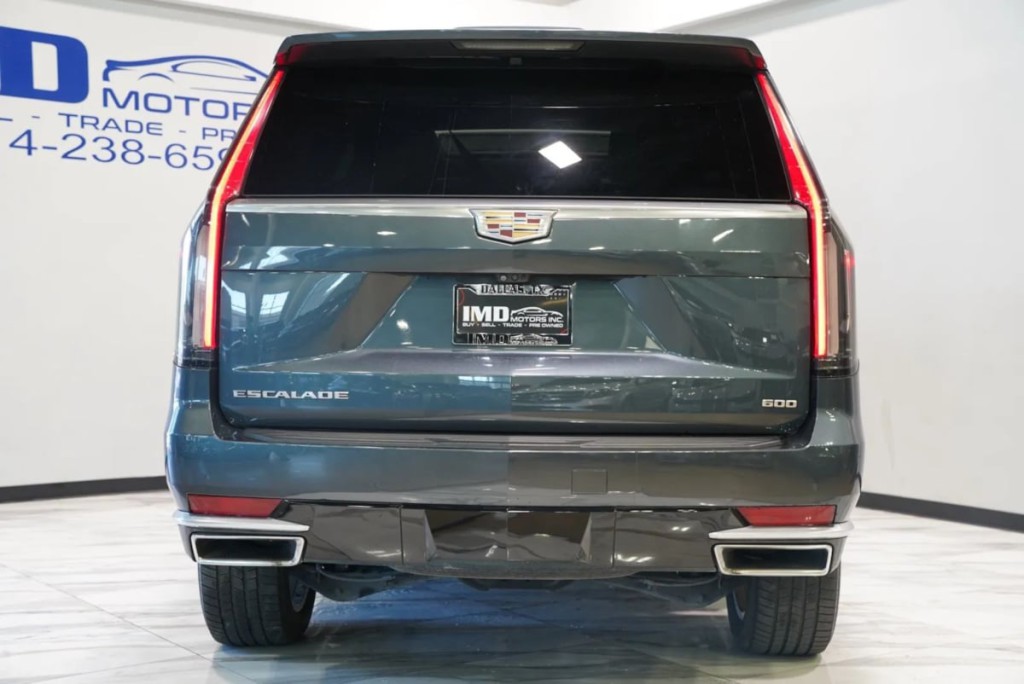 2021 Cadillac Escalade Image 5