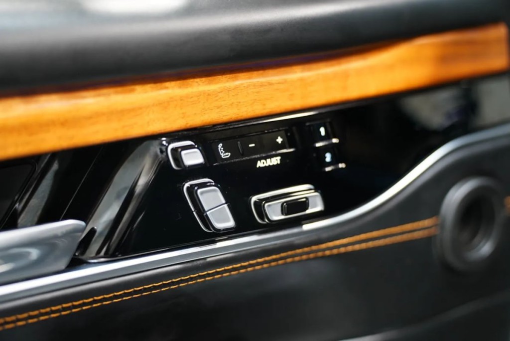 2022 Jeep Grand Cherokee Image 18