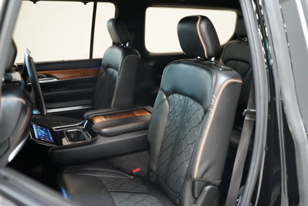 2022 Jeep Grand Cherokee Image 43