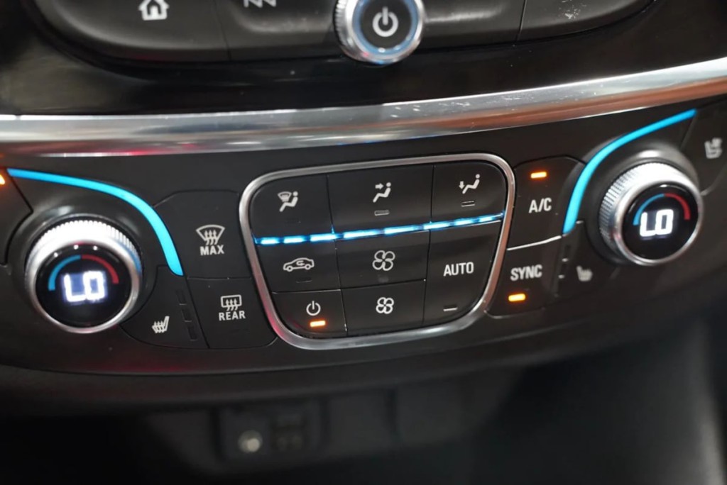 2021 Chevrolet Traverse Image 38