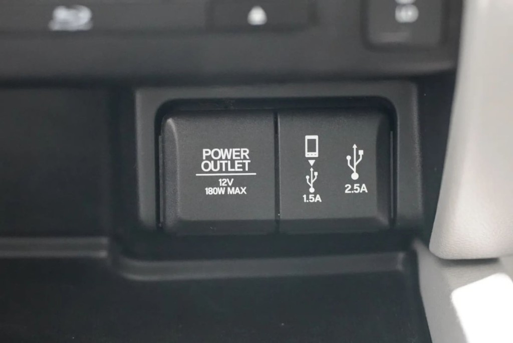 2017 Honda Pilot Image 26