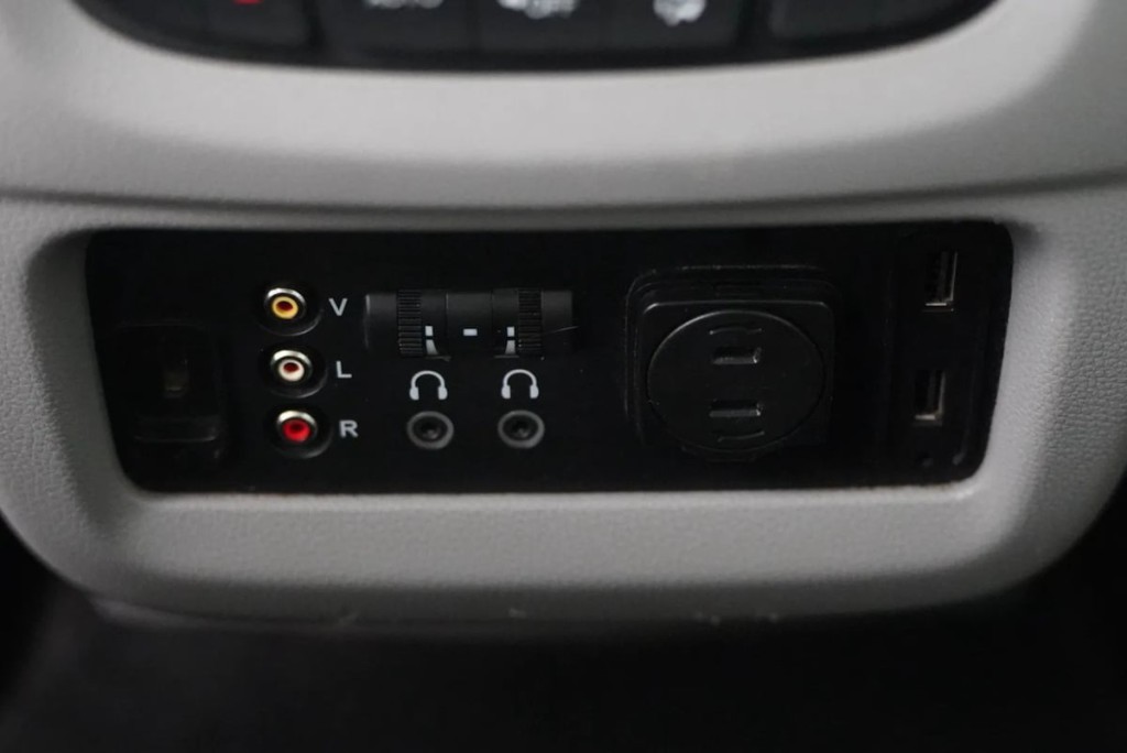 2017 Honda Pilot Image 33